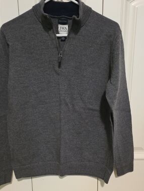Young Men’s Gray Quarter-Zip Sweater
